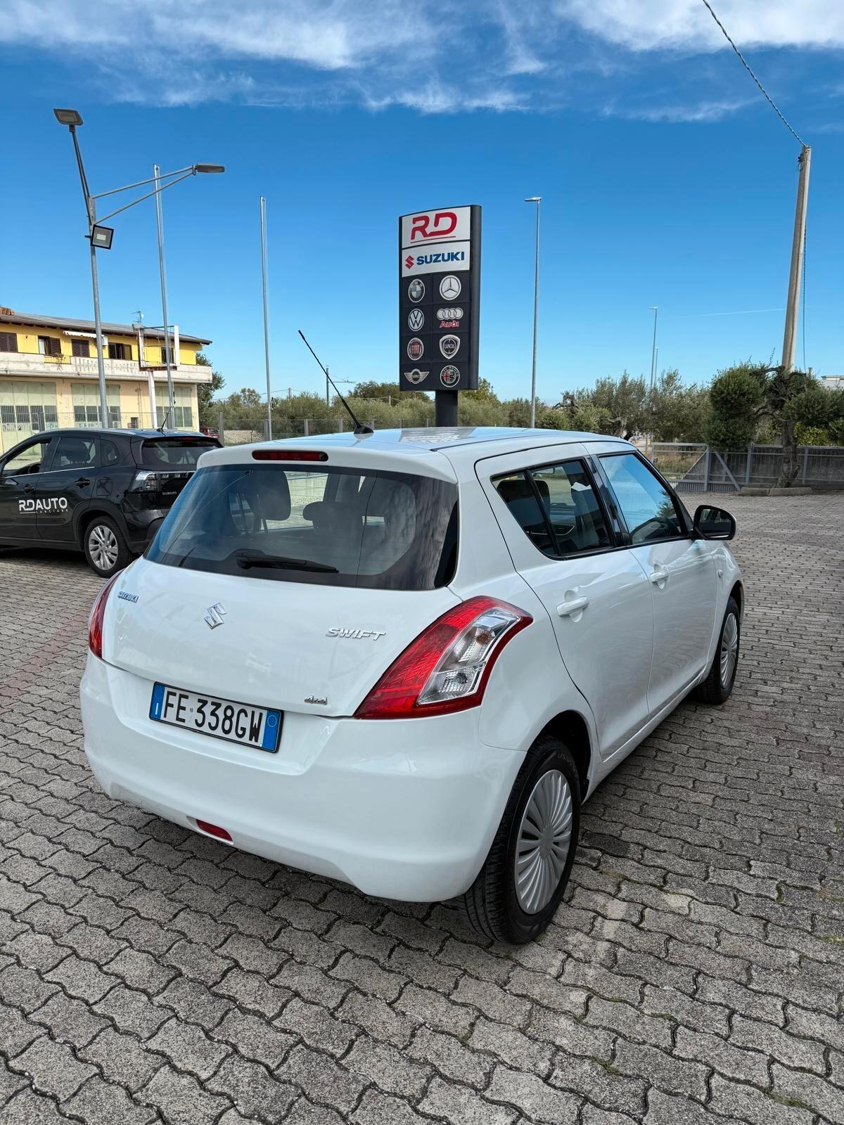 Suzuki Swift 1.2 VVT 5 porte - CON 24 MESI DI GARANZIA