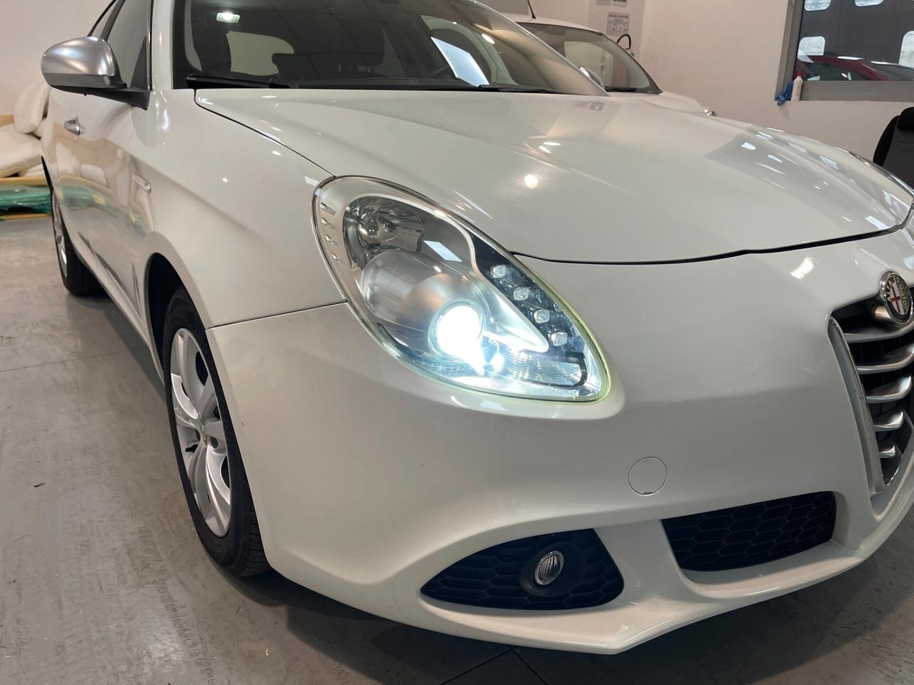 Alfa Romeo Giulietta 1.6 JTDm-2 105 CV Distinctive