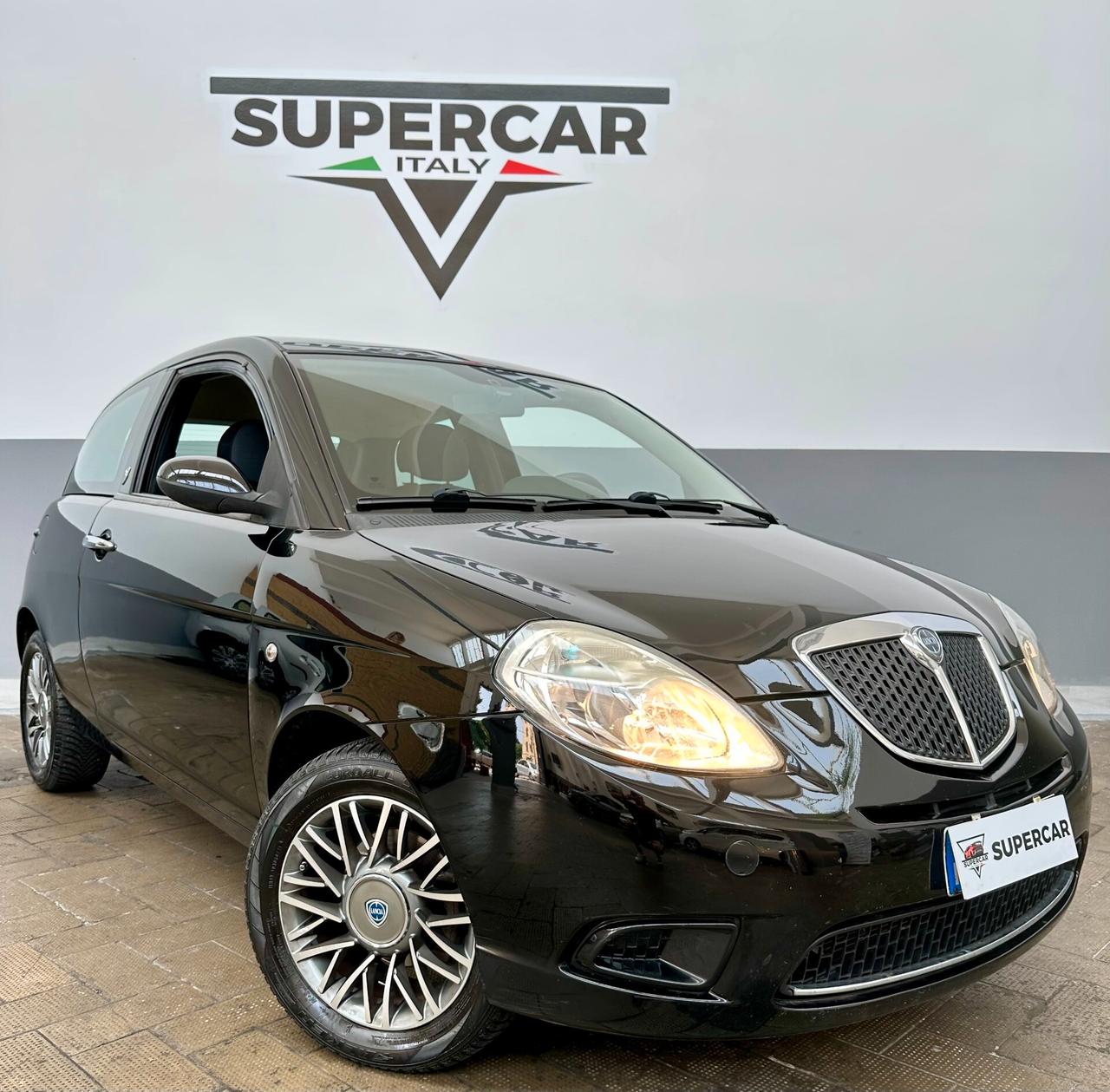 Lancia Ypsilon 1.2 Benz (Euro 4), ok neopat, uni propriet, impeccabile