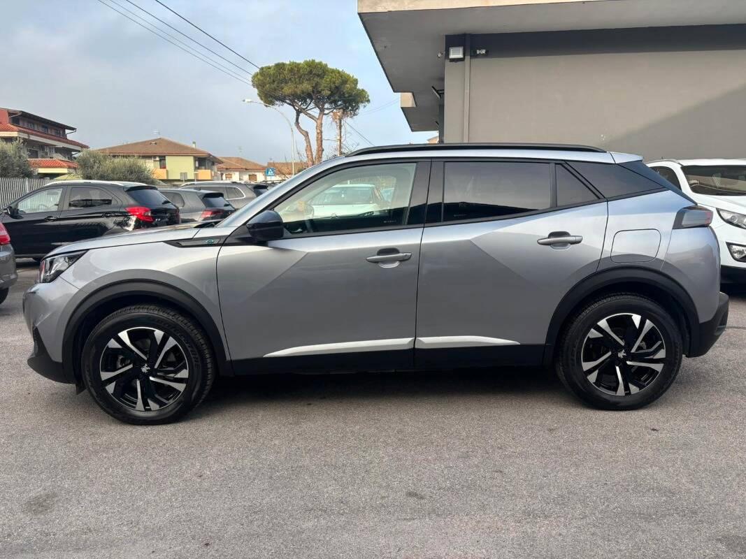 Peugeot e-2008 E- Allure Pack 100kW