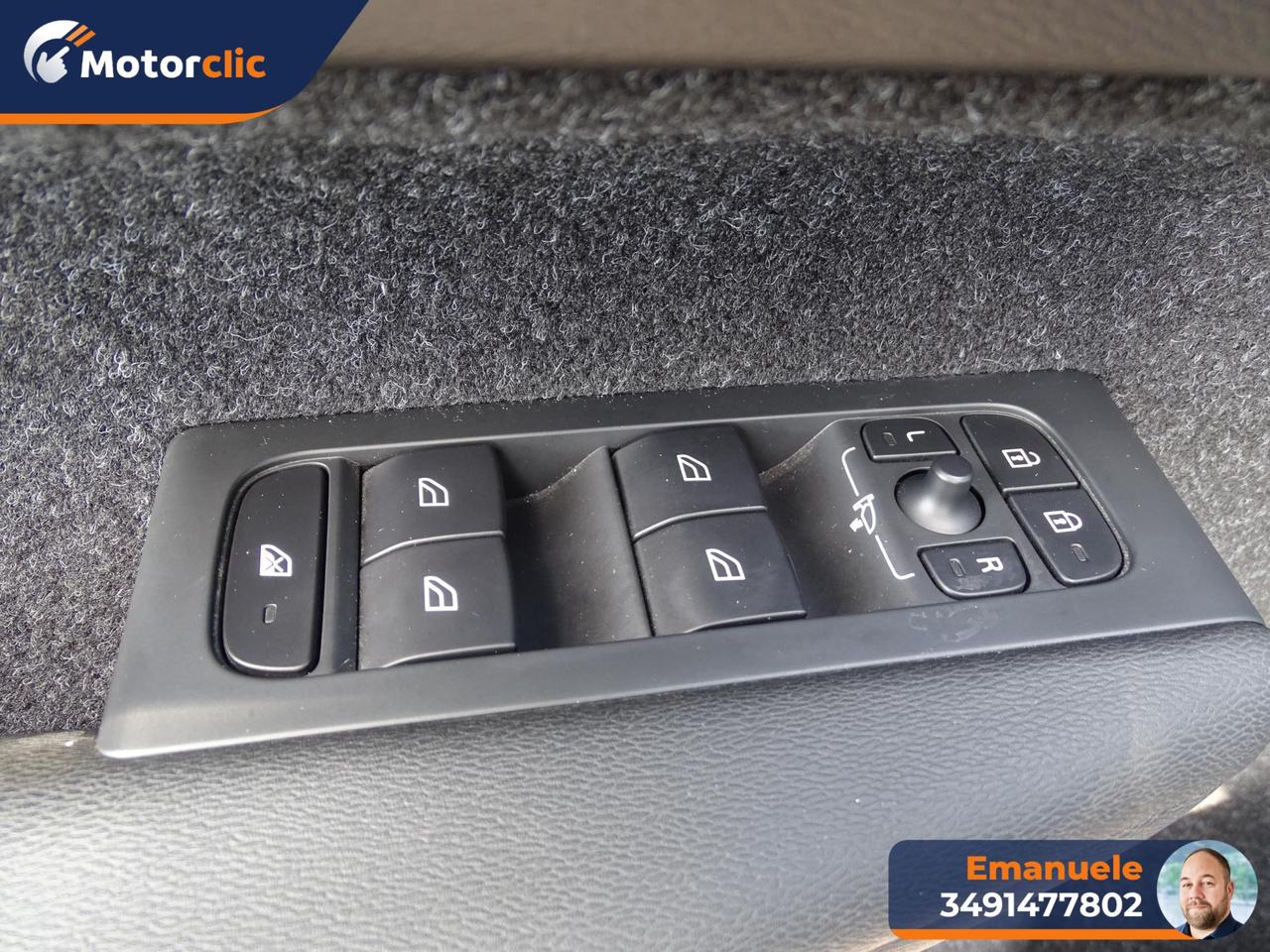 Volvo XC40 1.5 t3 Momentum 163cv my21