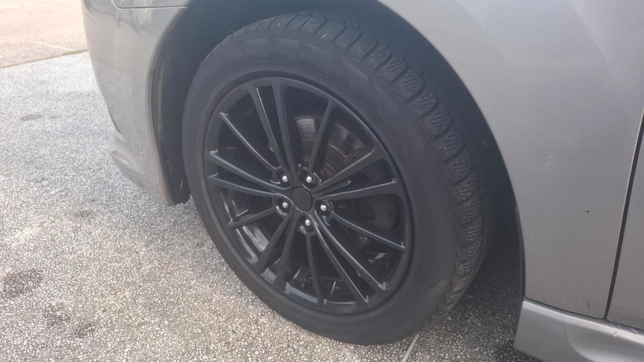 Subaru Legacy 2.0D SW Trend