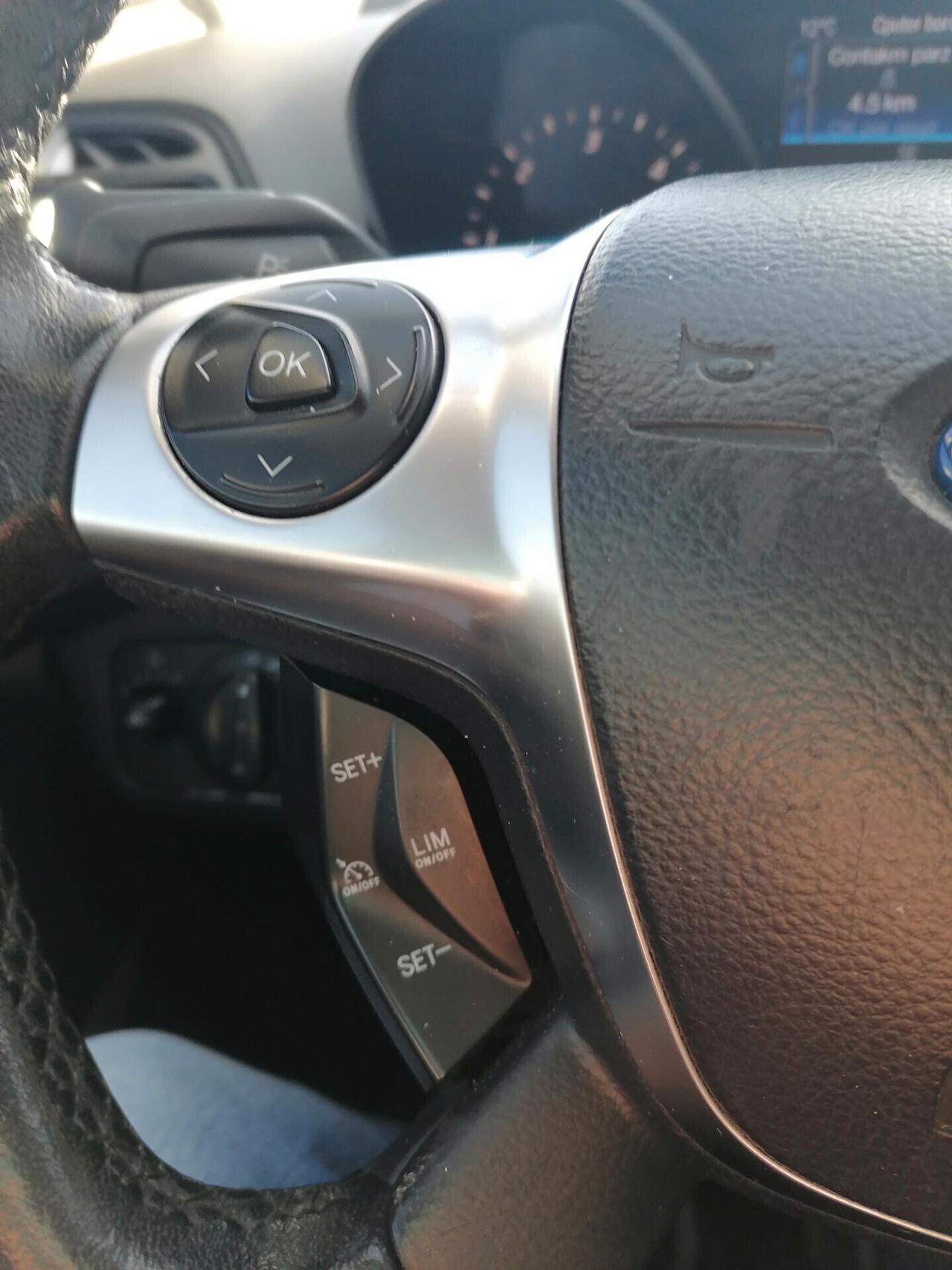 Ford Kuga 2.0 TDCI 120 CV EURO 6 TITANIUM