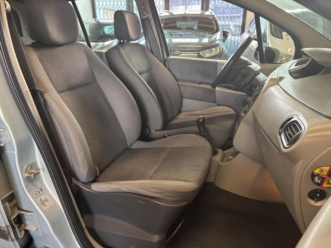 Renault Modus 1.2 BENZINA OK NEOPATENTATI