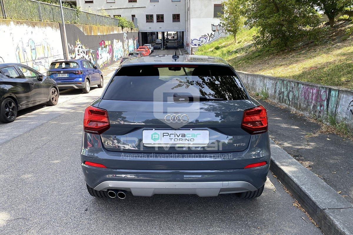 AUDI Q2 35 TFSI S tronic Business