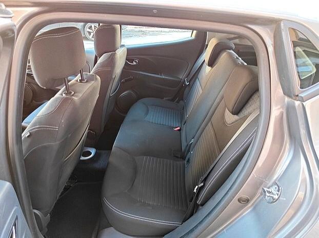 RENAULT Clio 1.5 Dci 90 cv *NAVI* - 2014