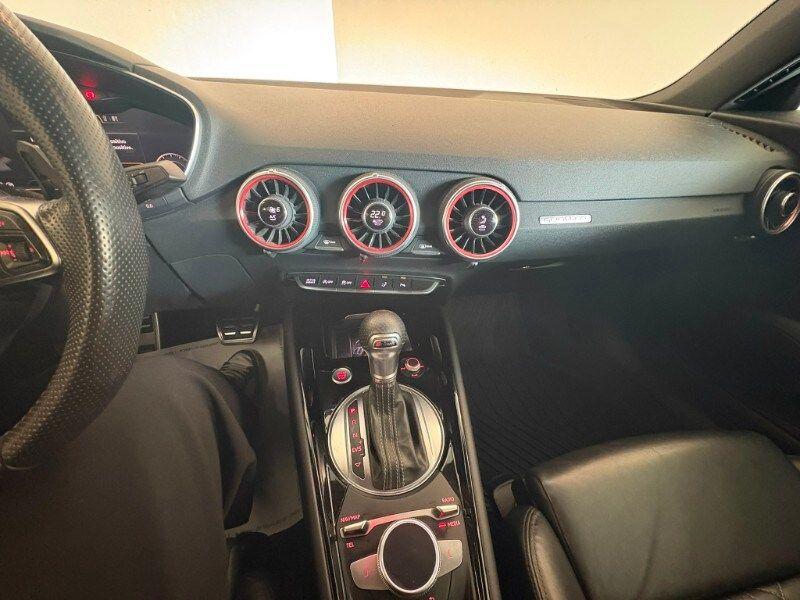 AUDI TT Coupé 2.0 TFSI quattro S tronic S line