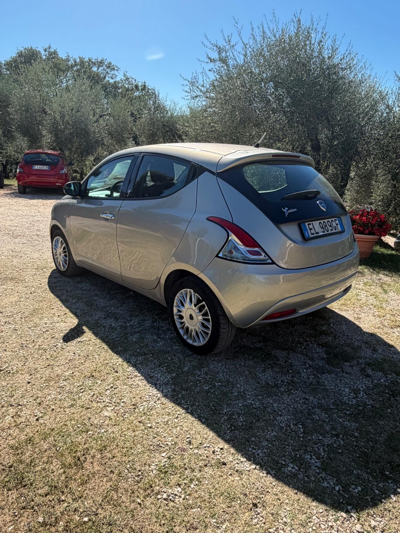 Lancia Ypsilon 1.3 MJT 16V 95 CV 5 porte S&S Gold