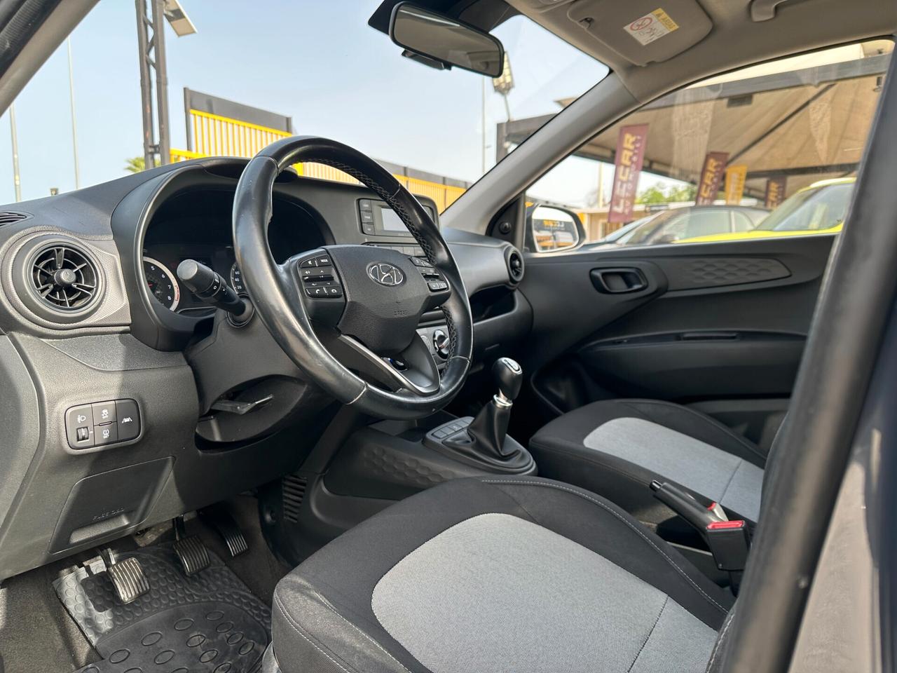 HYUNDAI i10 1.0 MPI Advanced