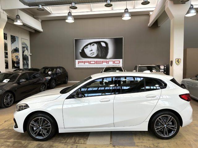 BMW 116 d Sport Automatica - LED - Carplay - 17"