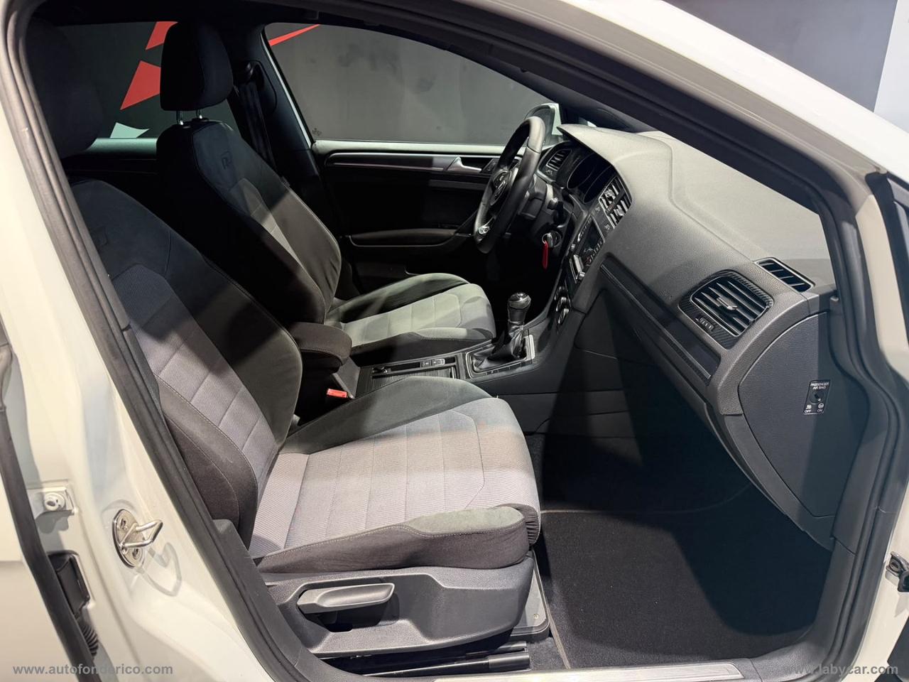 VOLKSWAGEN Golf 1.6 TDI 110 CV R-LINE