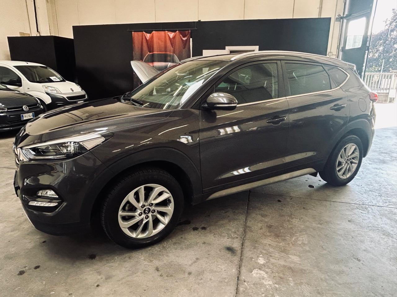 Hyundai Tucson 1700 crdi 115cv full optional euro6