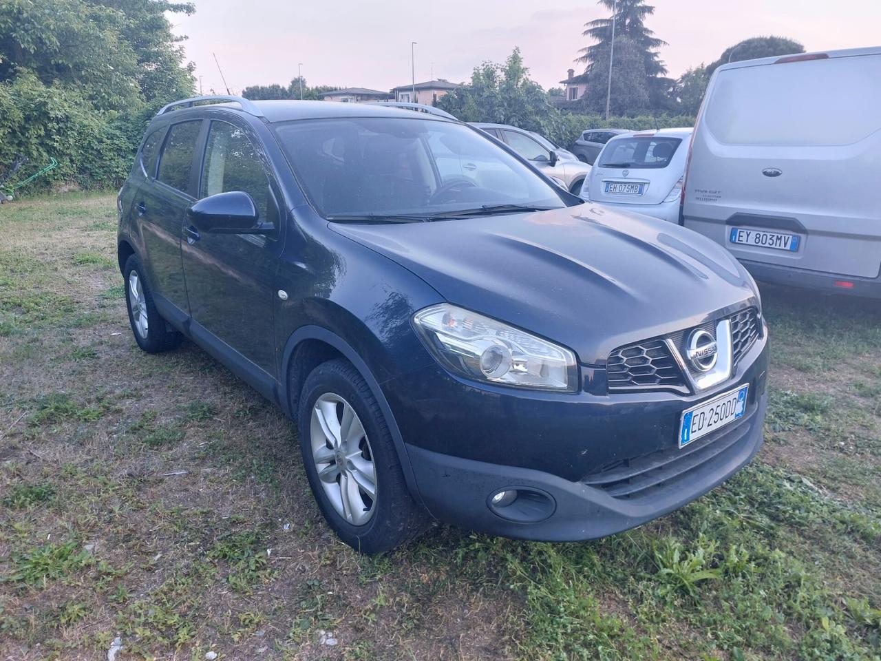 Nissan Qashqai Qashqai+2 2.0 dCi DPF Tekna