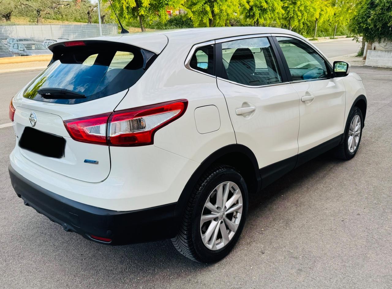 Nissan Qashqai 1.5 dCi Tekna