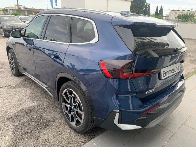 BMW iX1 xDrive 30 xLine