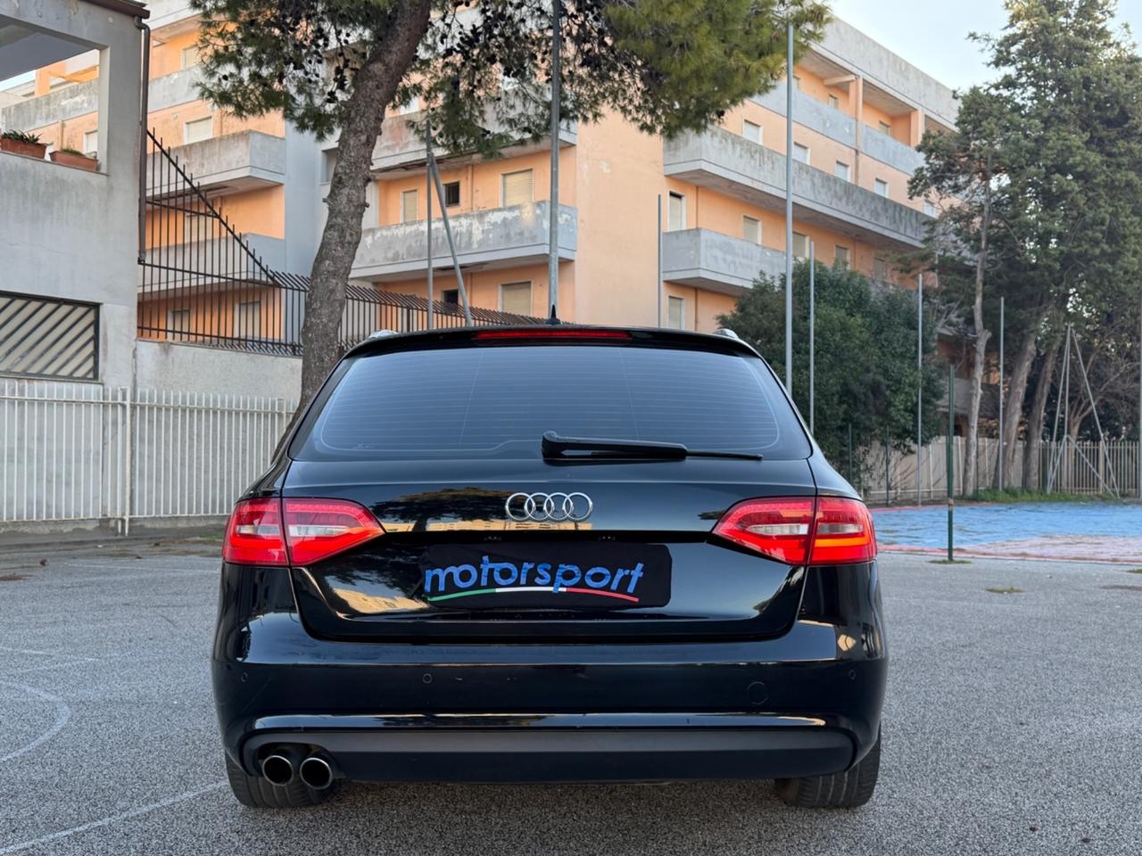 Audi A4 Avant 2.0 TDI 150 CV Sline