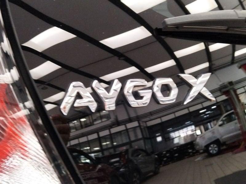 Toyota Aygo X 1.0B (72 CV) Lounge S-CVT