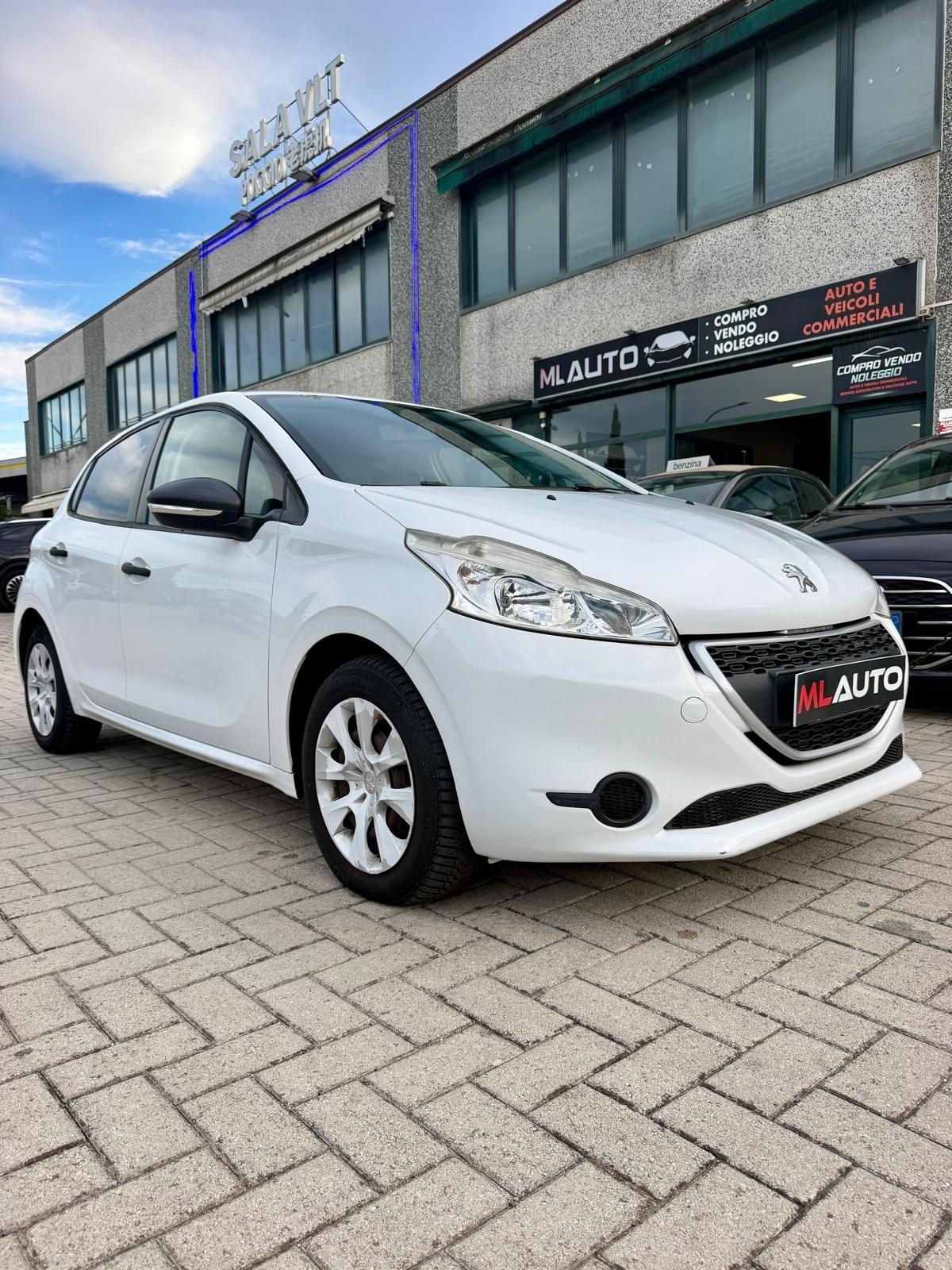 Peugeot 208 1.0 VTi 68 CV 5 porte Access - ok neopatentato