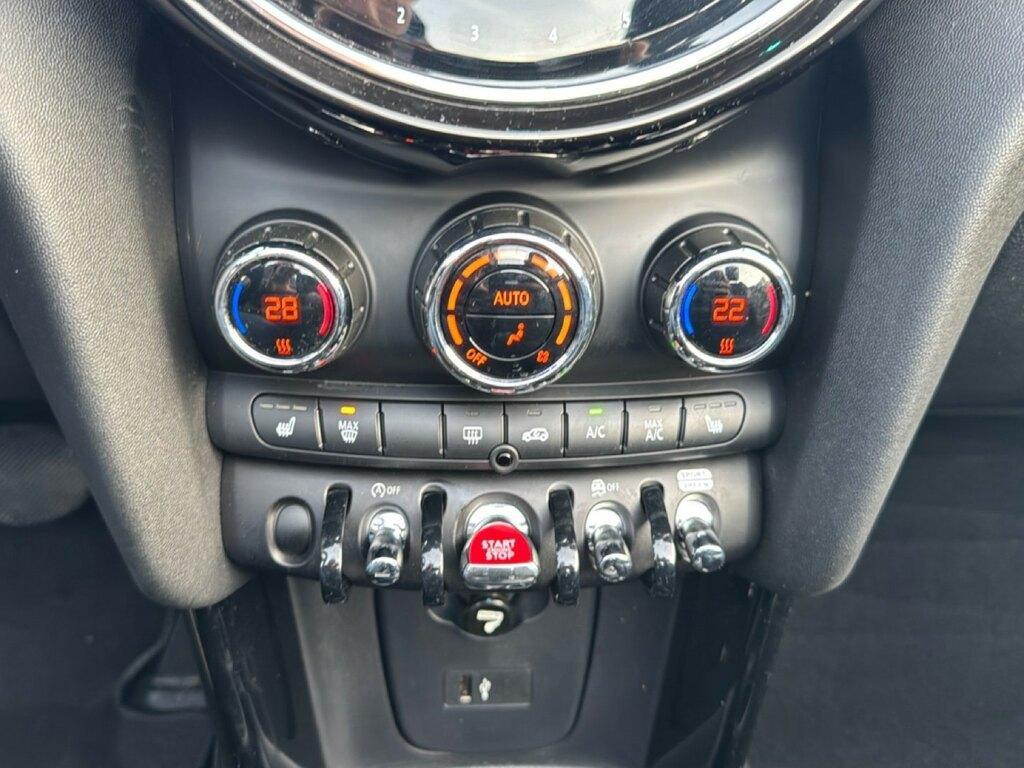 Mini Cooper Cabrio 1.5 Cooper