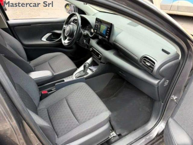 TOYOTA Yaris Yaris 1.5h Active Navi - Neopatentati Ok - GE354SX