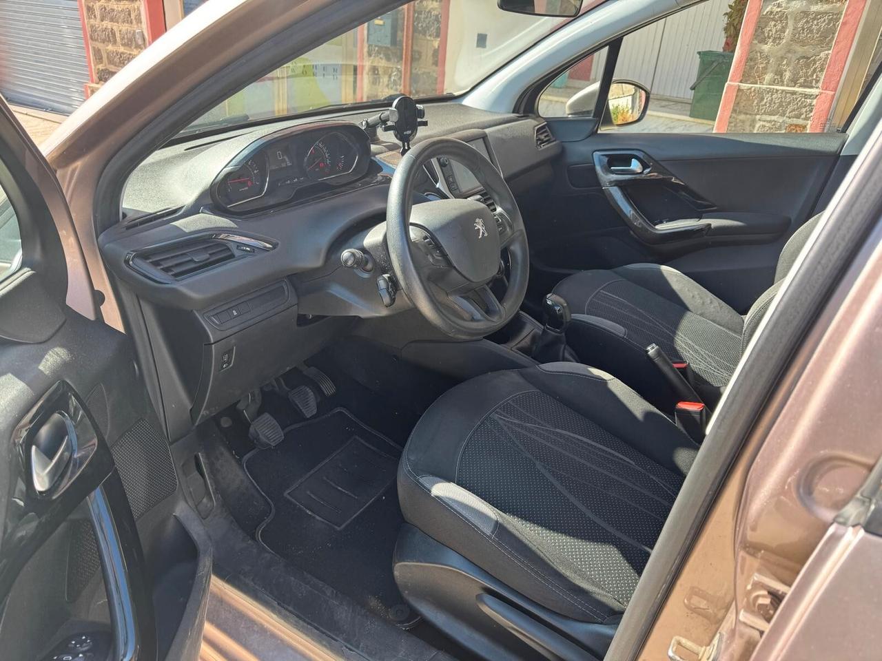 Peugeot 208 1.2 VTi 82 CV 5 porte Active