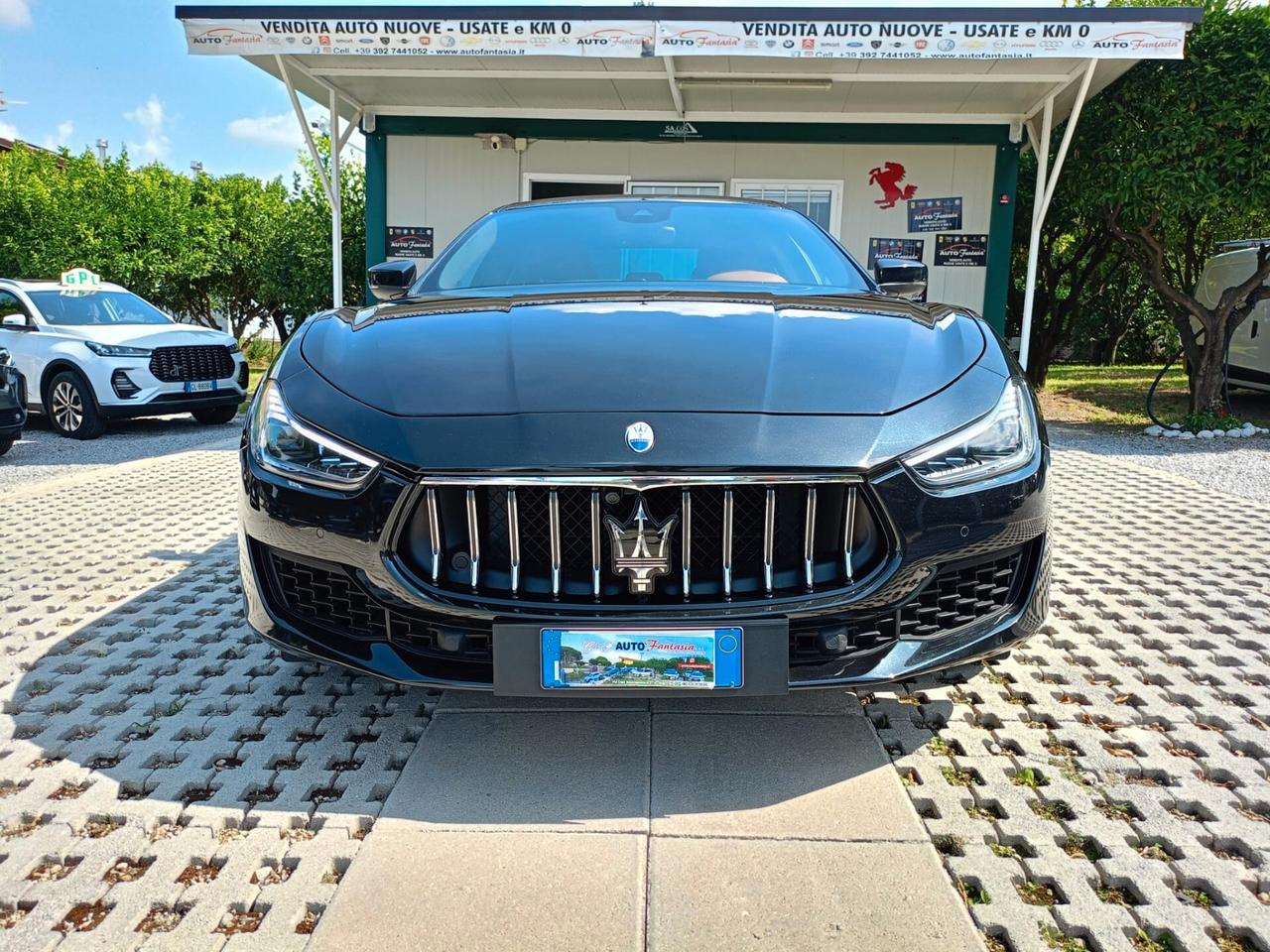 Maserati Ghibli 330 CV MHEV GT