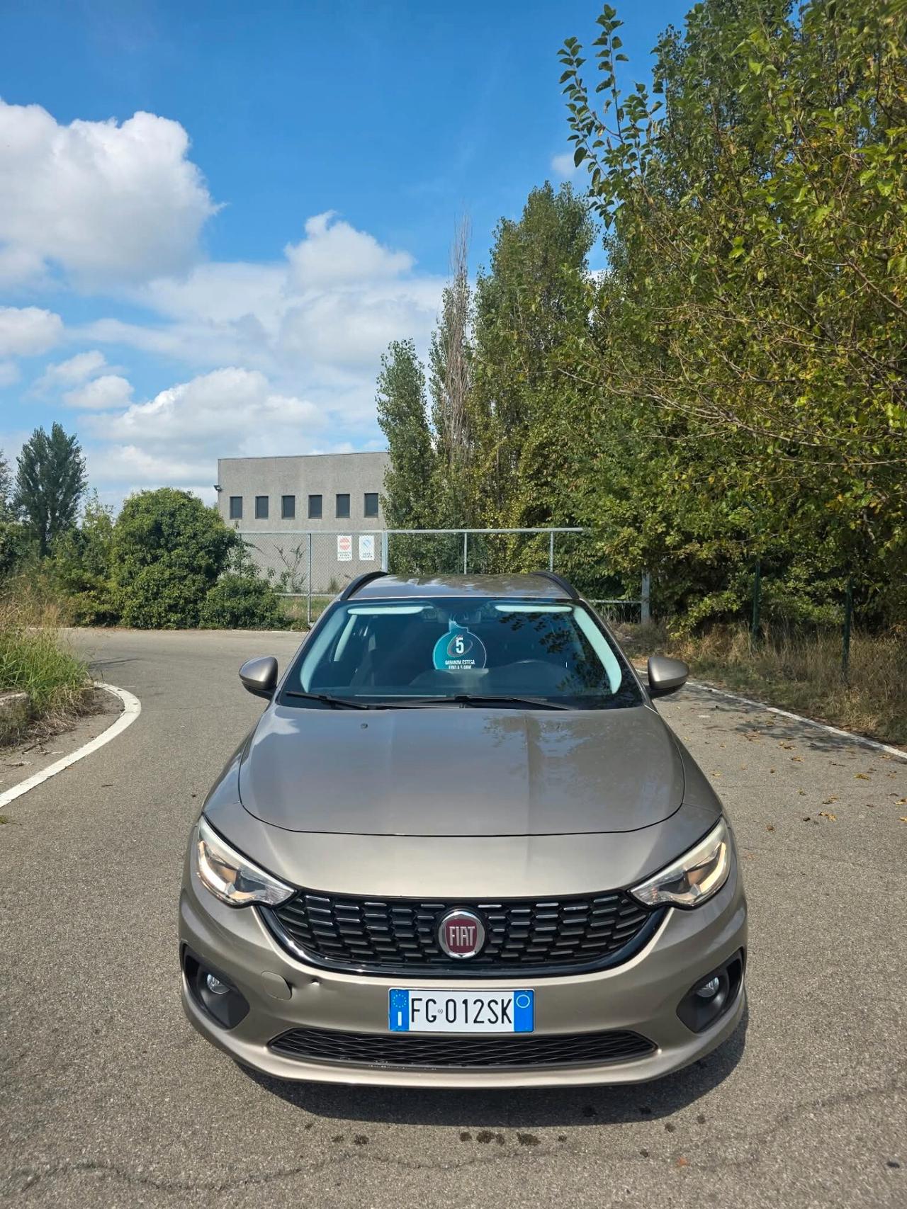 Fiat Tipo 1.6 Mjt S&S SW Lounge