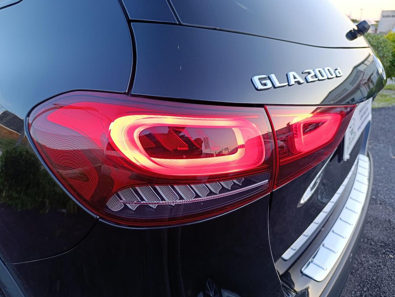 Mercedes Classe GLA 200 d Premium 4matic auto