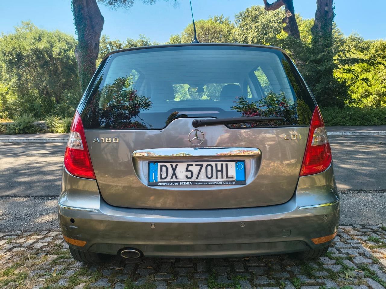 Mercedes CLASSE A 180 93.000KM ORIGINALI ADATTA A NEO