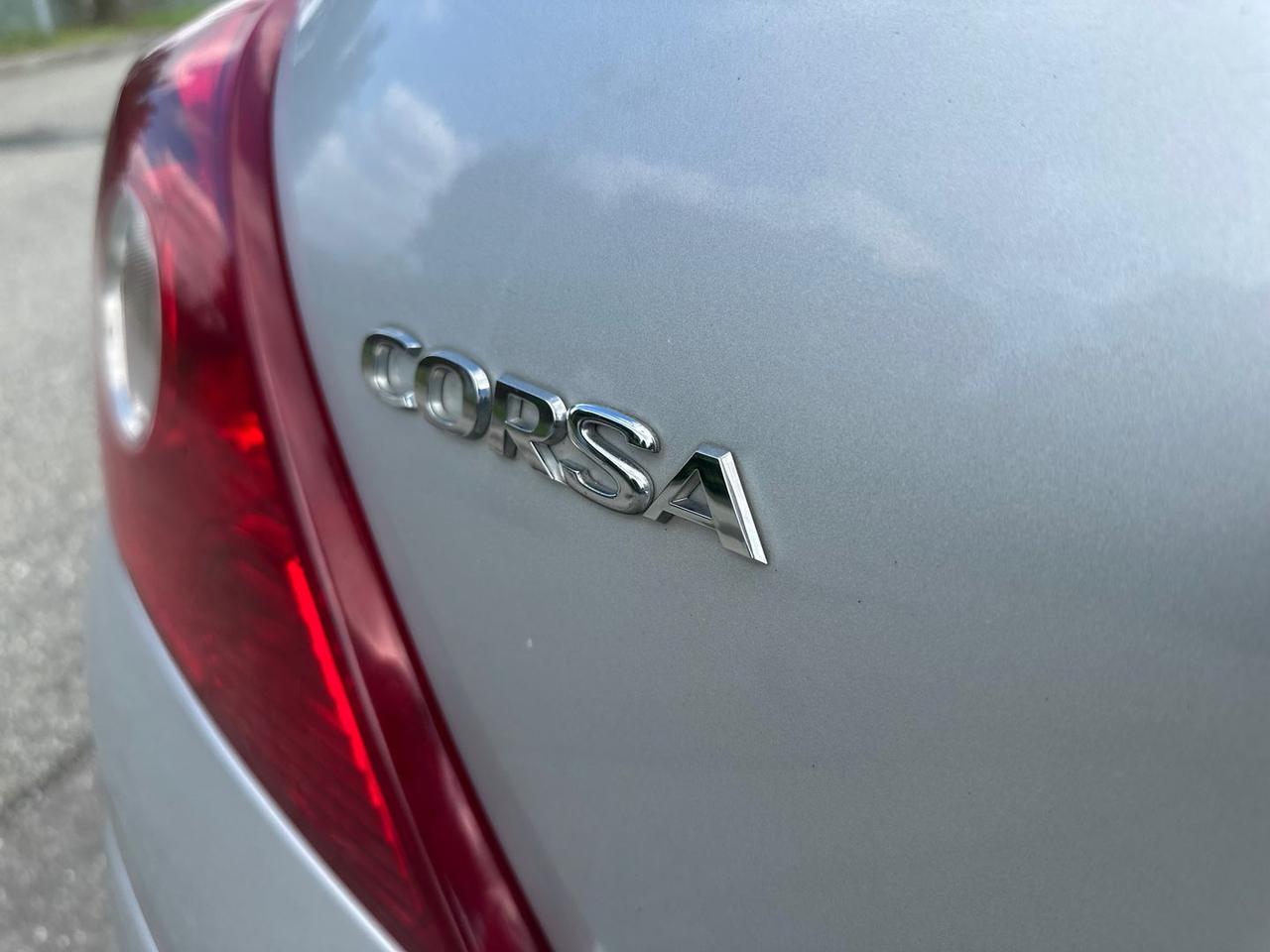 Opel Corsa Cosmo 1.2 Eco FLEX #6774