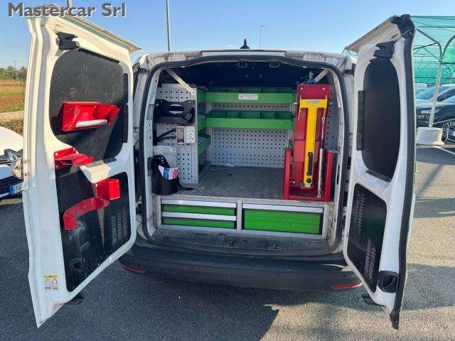 VOLKSWAGEN Caddy 2.0 TDI 122 CV Furgone 4Motion 4x4 - GJ261YT