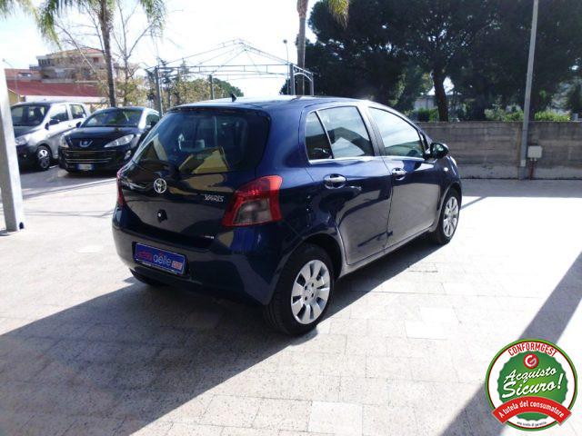 TOYOTA Yaris 1.3 5 porte Sol