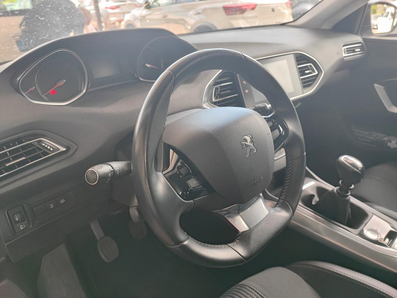Peugeot 308 BlueHDi 130 S&S SW Business