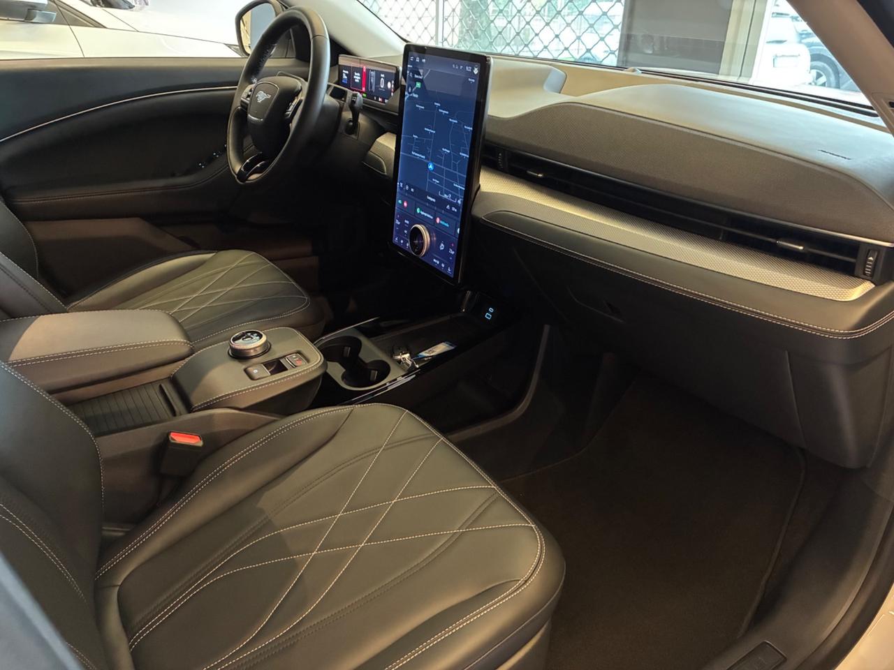 Ford Mustang Mach-e 269cv 1 Proprietario solo 32000km