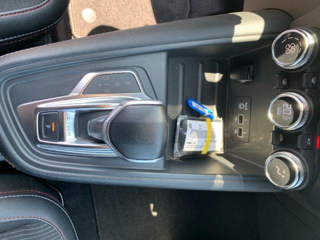 RENAULT Captur Full Hybrid E-Tech 145 CV RS Line