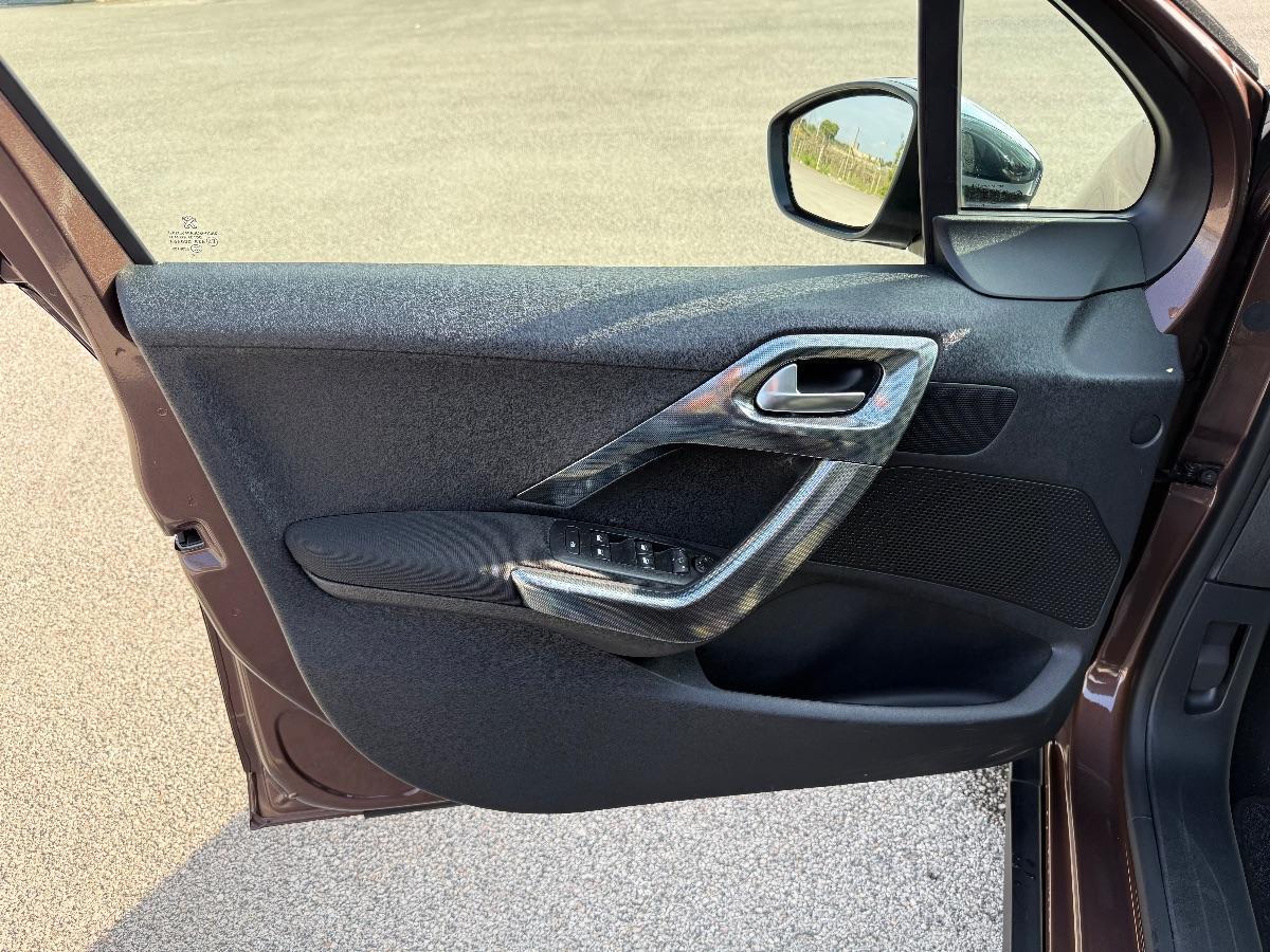 PEUGEOT - 2008 - 1.6 e-HDi 92 CV S&S Allure; Tetto Panoramico; Navigatore;