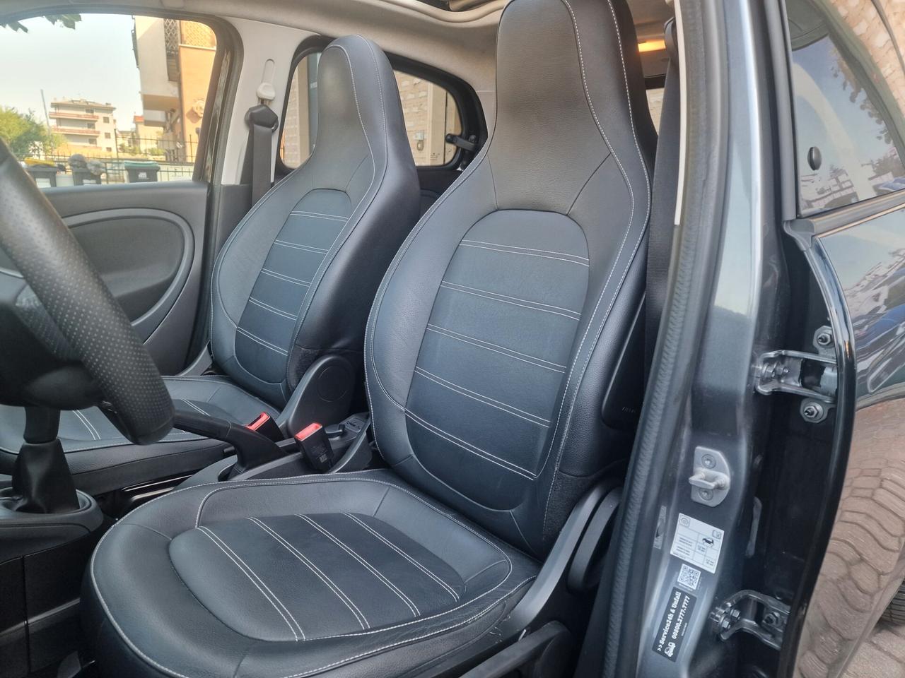 Smart ForFour 70 1.0 Prime, TETTO APRIBILE+NAVI SAT+LED BELLISSIMA