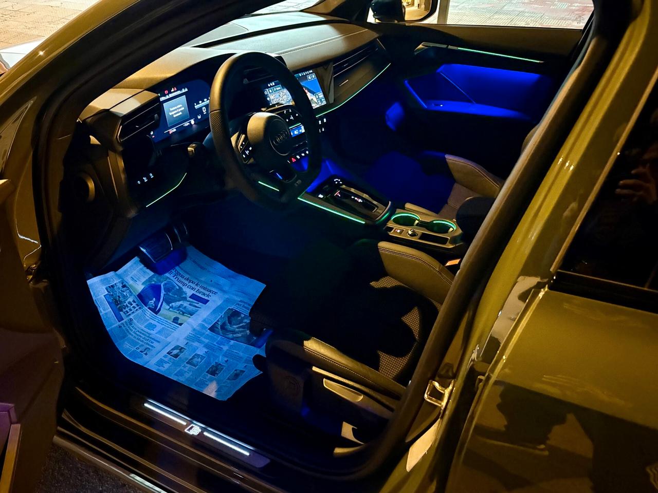 Audi A3 SPB 35 TDI "S-LINE x 2 - 3000KM"-'25