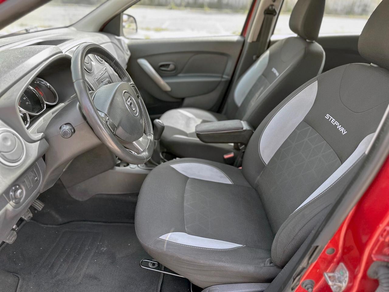 Dacia Sandero Stepway 0.9 TCe 90CV GPL - 2016 *UNIPRO*NEOPATENTATI*