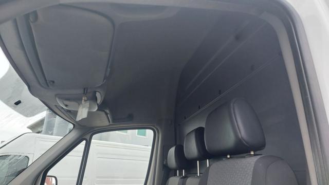 VOLKSWAGEN Crafter 35 2.0 TDI 136CV PM-TA Furgone Buono Stato