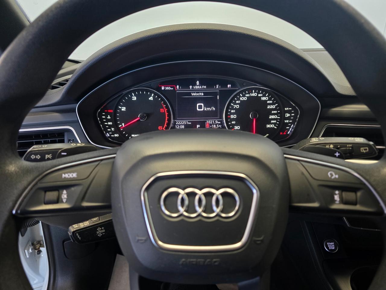 Audi A4 Avant 2.0 TDI 122 CV S tronic Design 2018