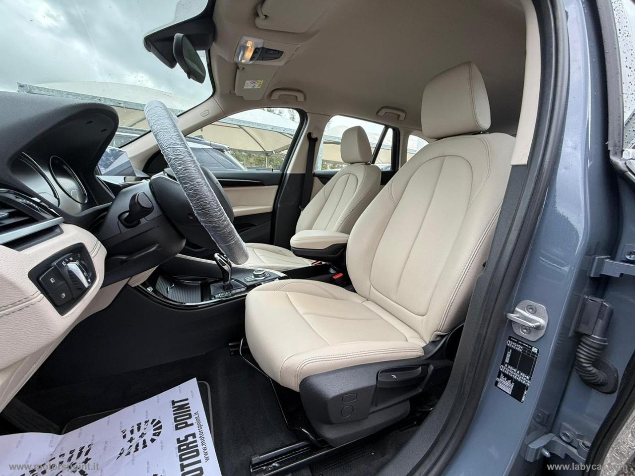 BMW X1 sDrive16d xLine AUTO