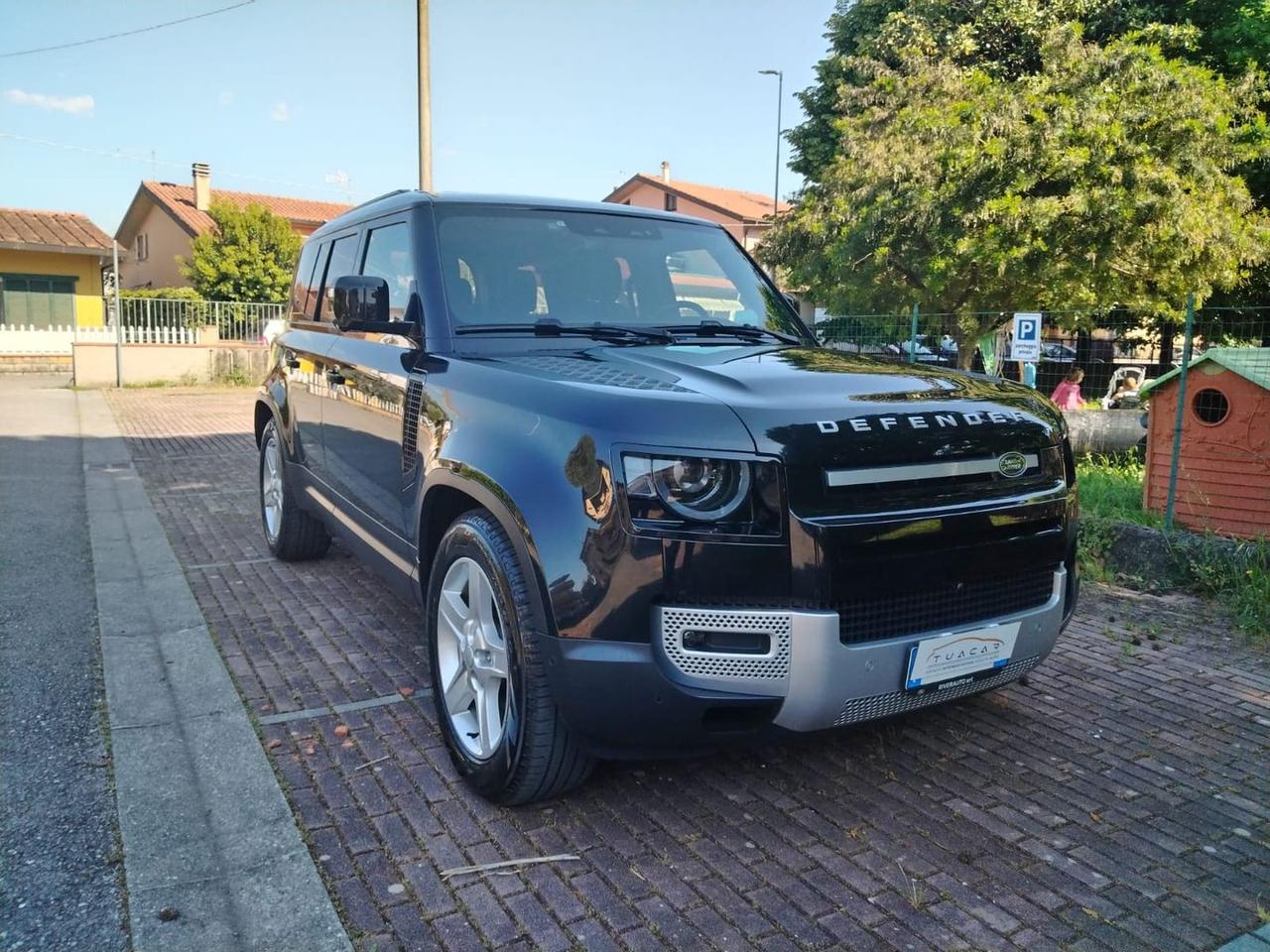 Land Rover Defender X-Dynamic SE D 200 MHEV