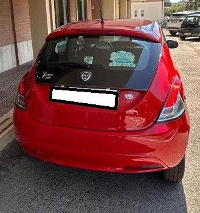 LANCIA Ypsilon 1.3 MJT 16V 95 CV 5 porte S&S Silver