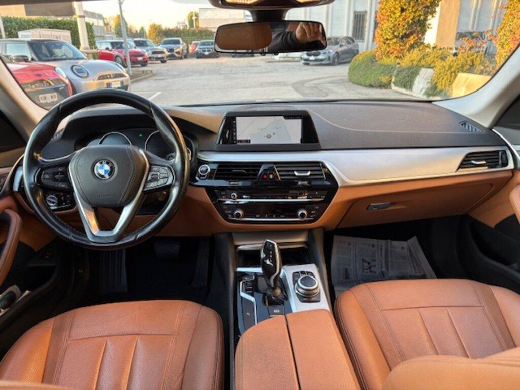BMW Serie 5 Touring 530 d Luxury xDrive Steptronic