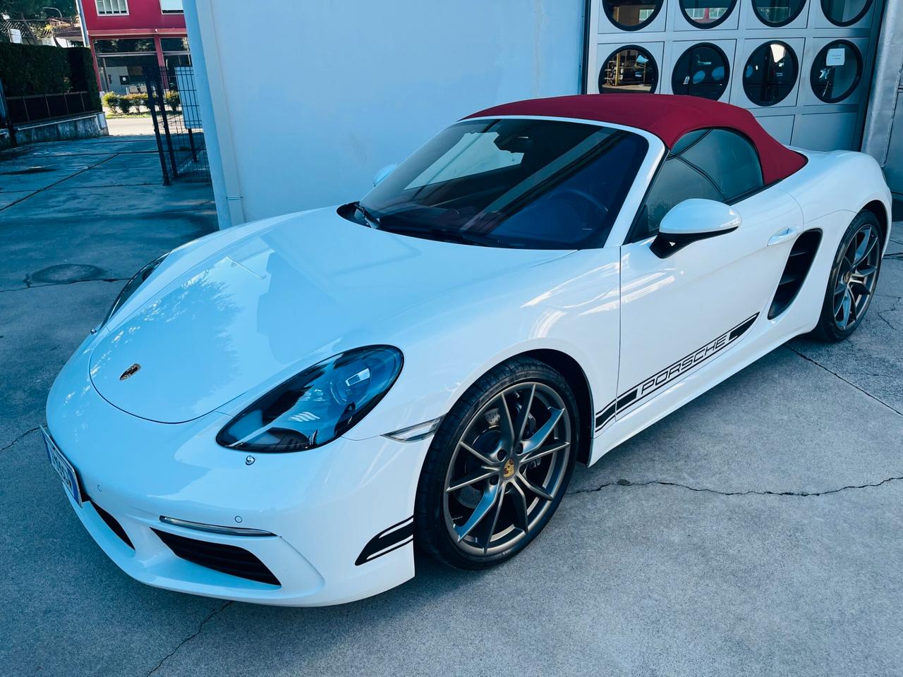Porsche 718 Spyder Boxster 2.0 300cv