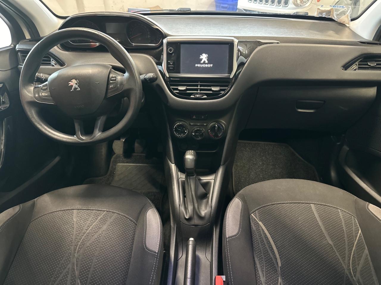 Peugeot 208 1.0 VTi 68 CV 5 porte Access