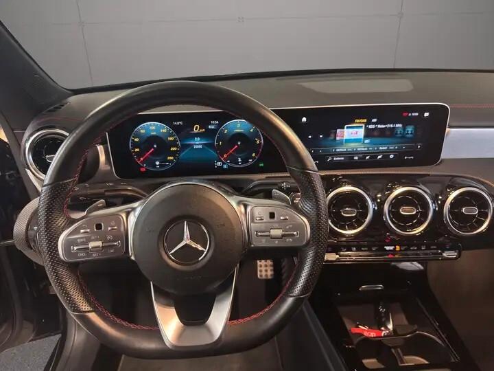 Mercedes-benz CLA 200 D Premium AMG