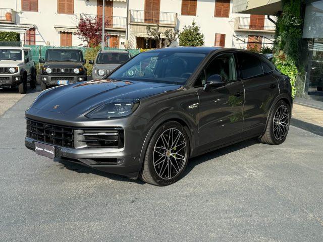 PORSCHE Cayenne Coupé 3.0 V6 E-Hybrid MOD. 2024 IVA ESPOSTA