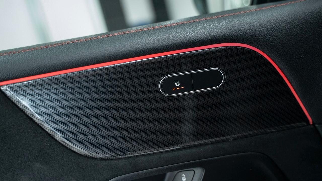 Mercedes-benz GLB 200 7 POSTI PREMIUM PLUS AMG TETTO LUCI XENO NAVI FULL